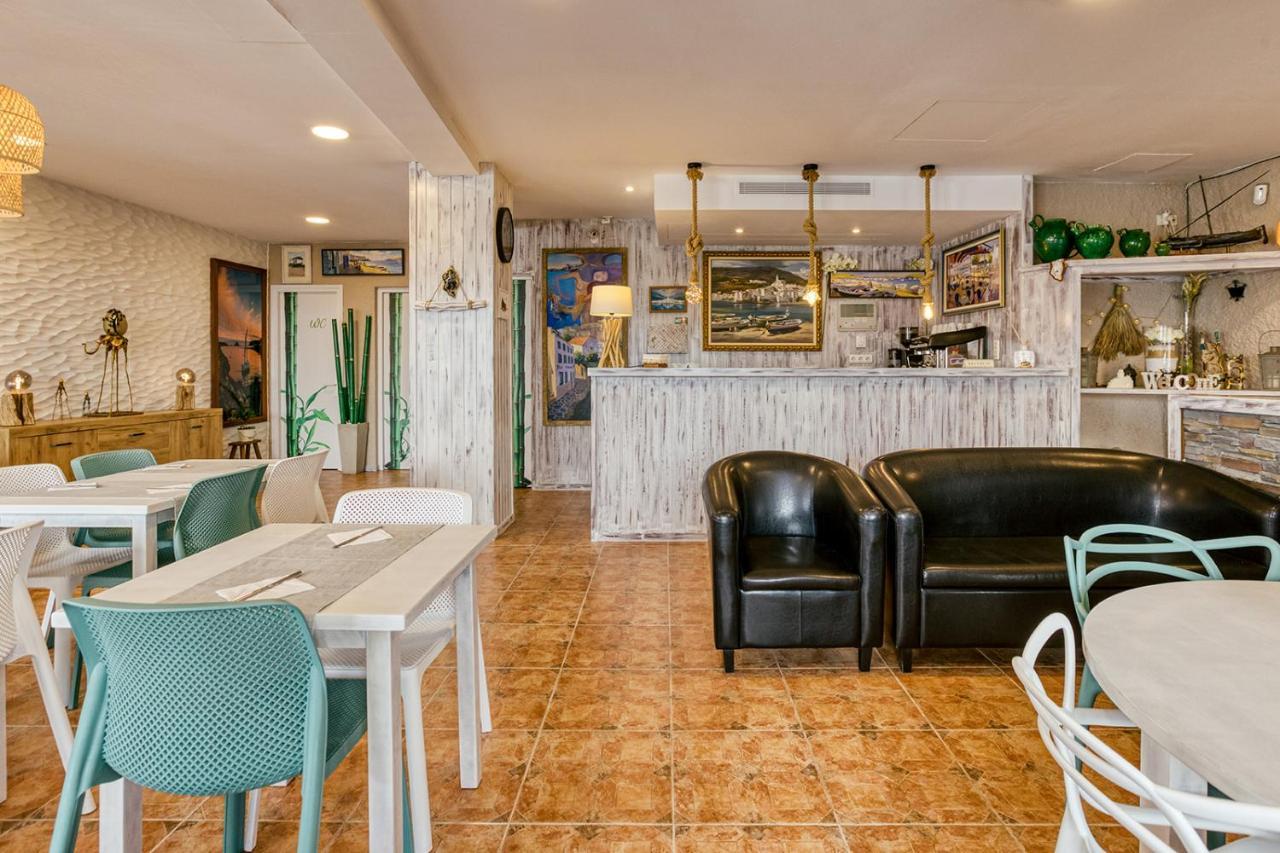 La Fonda Couette-café